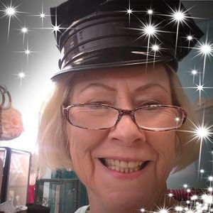 Meet your Posher, Mary